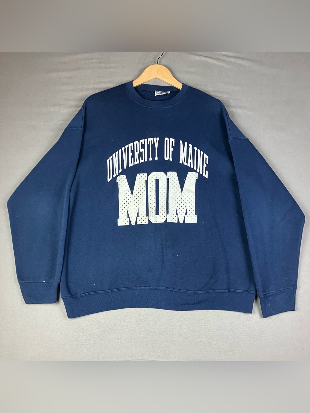 Vintage University Of Maine Mom Crewneck Sweater Navy Blue Size XL Black Bears.